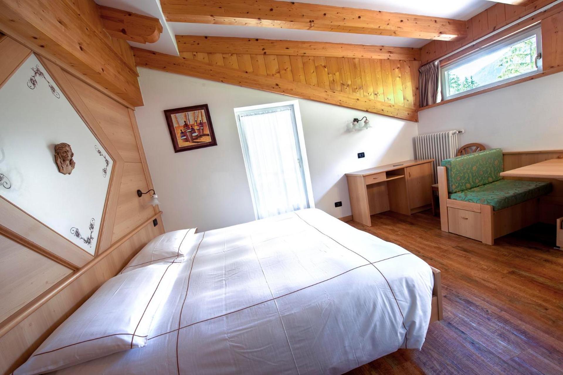 Chalet Pineta Relax Location Canazei Exterior photo